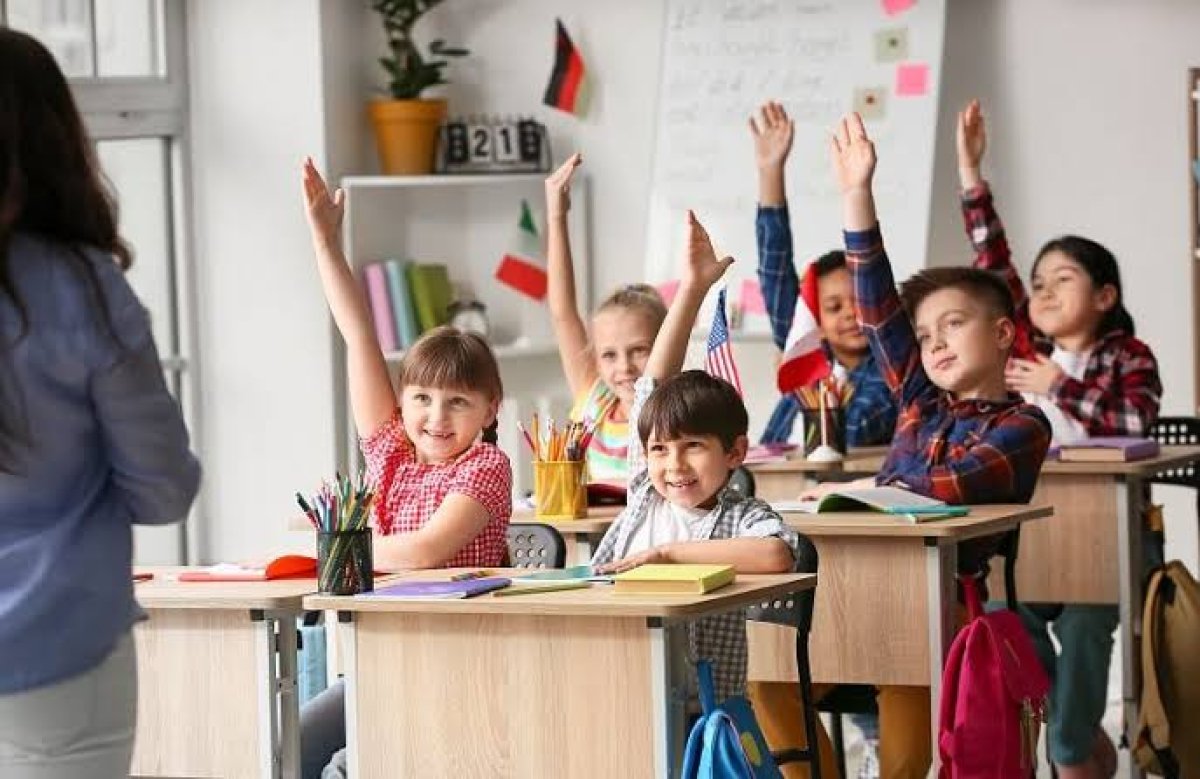 2026-2027 Eğitim Öğretim Yılı Başlıyor: İstanbul'da 2 Milyon 689 Bin Öğrenci Uyum Haftasıyla Karşılanacak
