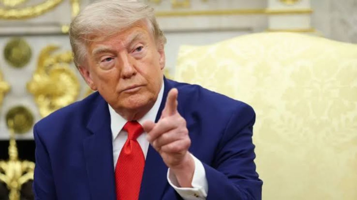 ARA SEÇİMLERE İKİ AY KALA ANKETLER TRUMP'IN YÜZDE 64 BAŞARISIZ OLDUĞUNU GÖSTERIYOR