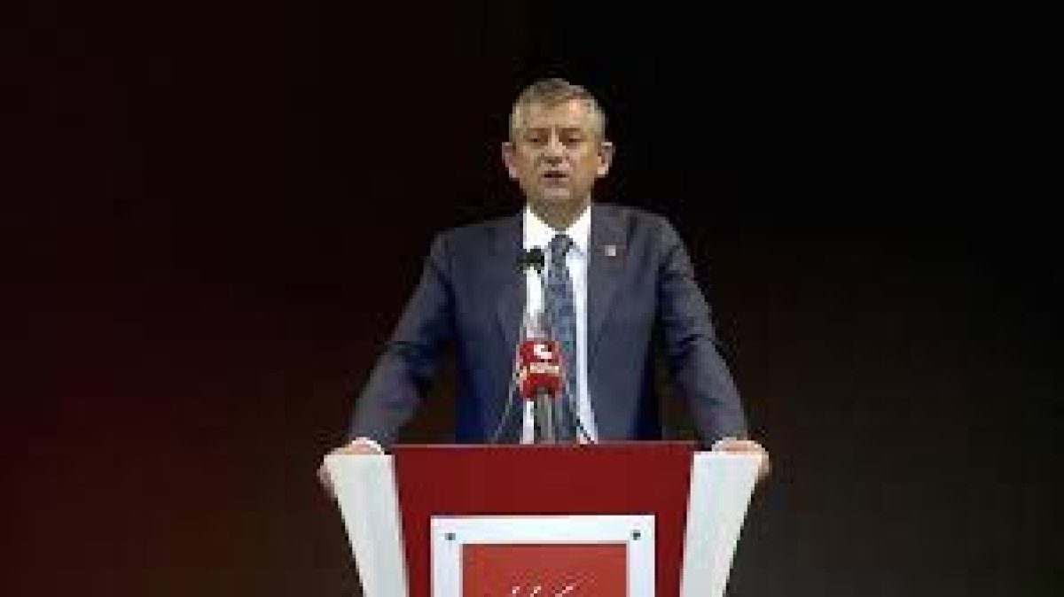 CHP Genel Başkanı Özgür Özel'in İftar Programındaki Konuşması