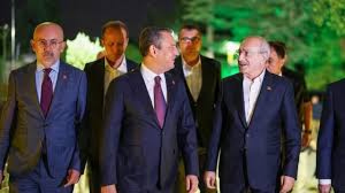 CHP'de Bayramlaşma Programları
