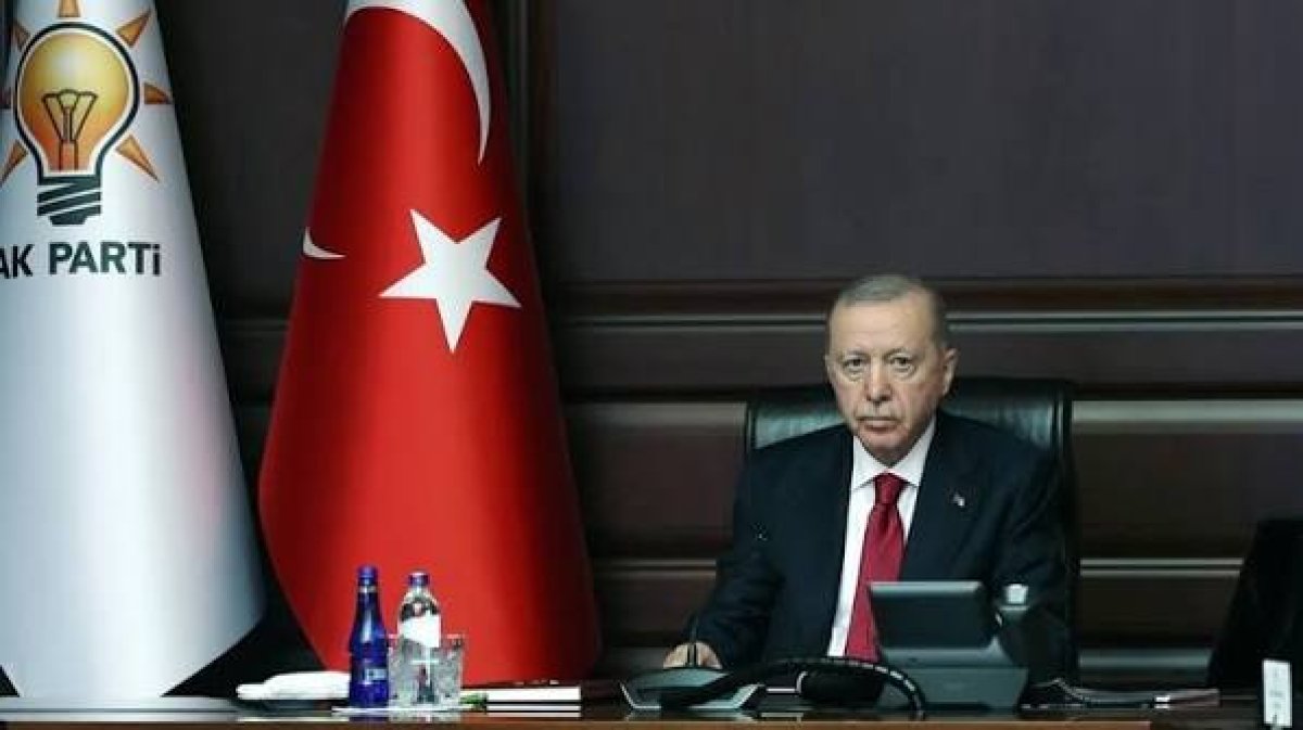 Erdoğan, AK Parti MYK Toplantısına Başkanlık Etti