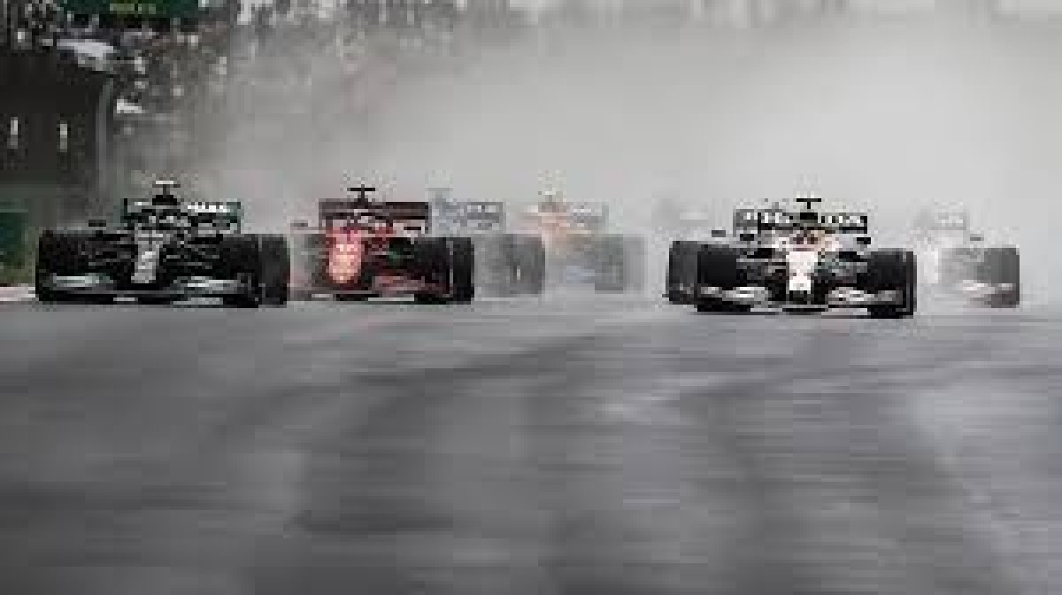FIA Hakem Kurulu'ndan Formula 1 Tarihine Geçen Karar