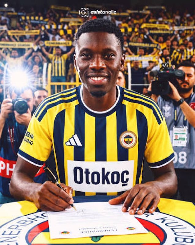 Fenerbahçe, Ismaila Sarr için Resmi Görüşmelere Başladı