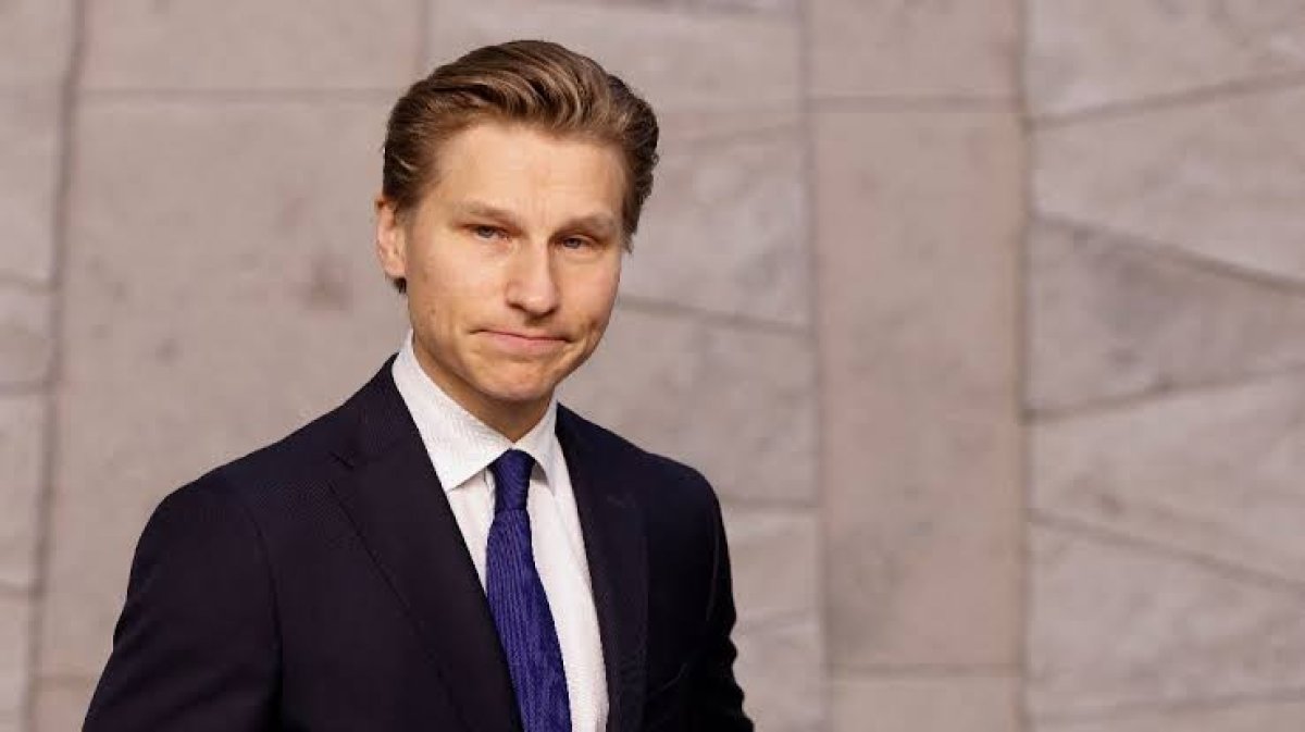 Finlandiya Savunma Bakanı Antti Häkkänen, Avrupa'nın en büyük savunma sorunlarının yeterli sayıda asker bulmak ve vatandaşlara vatanları için savaşma isteği aşılamak olduğunu belirtti.