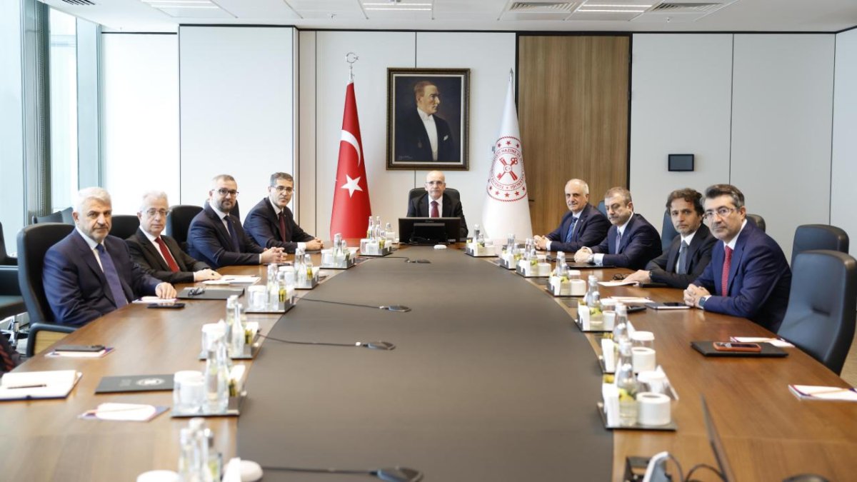 FİNANSAL İSTİKRAR KOMİTESİ: SORUN SINIRLI VE YÖNETİLEBİLİR