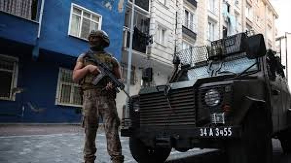 Hatay'ın Reyhanlı İlçesinde Silahlı Suç Örgütlerine Darbe