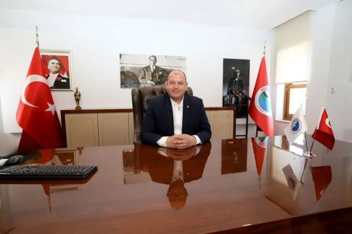 Menderes Belediye Başkanı Çiçek Rüşvet ve İrtikap Soruşturmasında Gözaltına Alındı