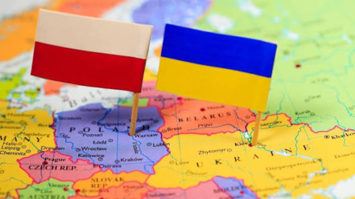 Polonya-Ukrayna Krizi: Tarihsel Travmalar AB Yolunu Tehdit Ediyor