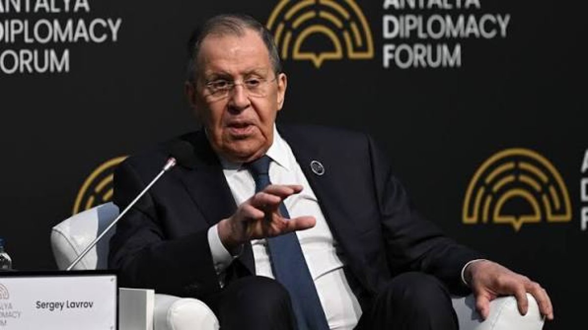 Rusya Dışişleri Bakanı Lavrov, Trump'ın Ukrayna Politikasını Biden'dan Farklı Buldu