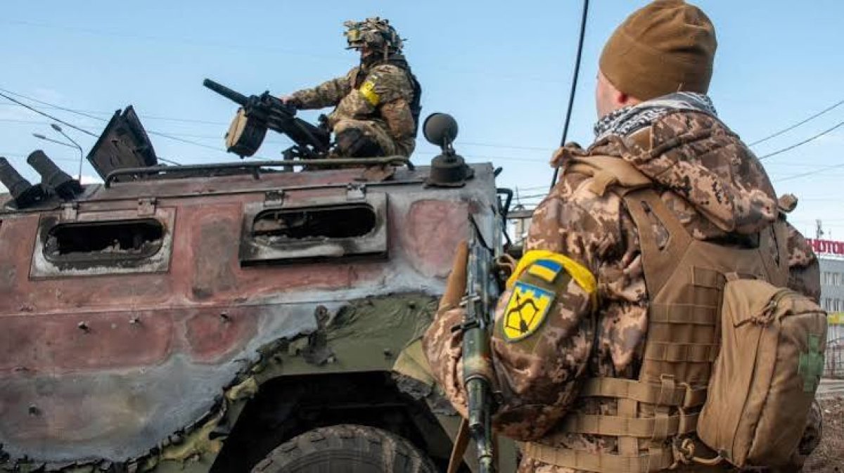 Rusya, Ukrayna'nın Askeri Tesislerine Yönelik Bombardıman Düzenledi