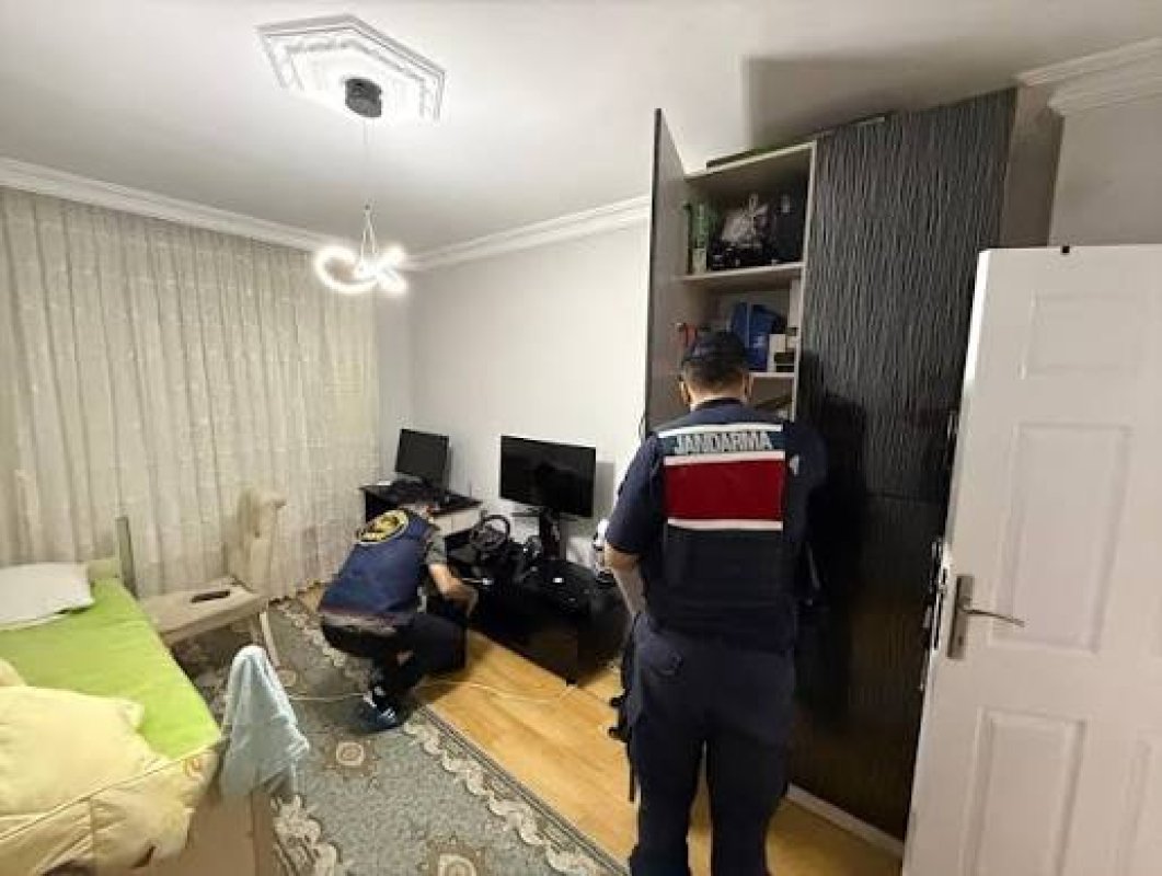 Siber Casusluk Operasyonunda 5 Şüpheli Gözaltına Alındı