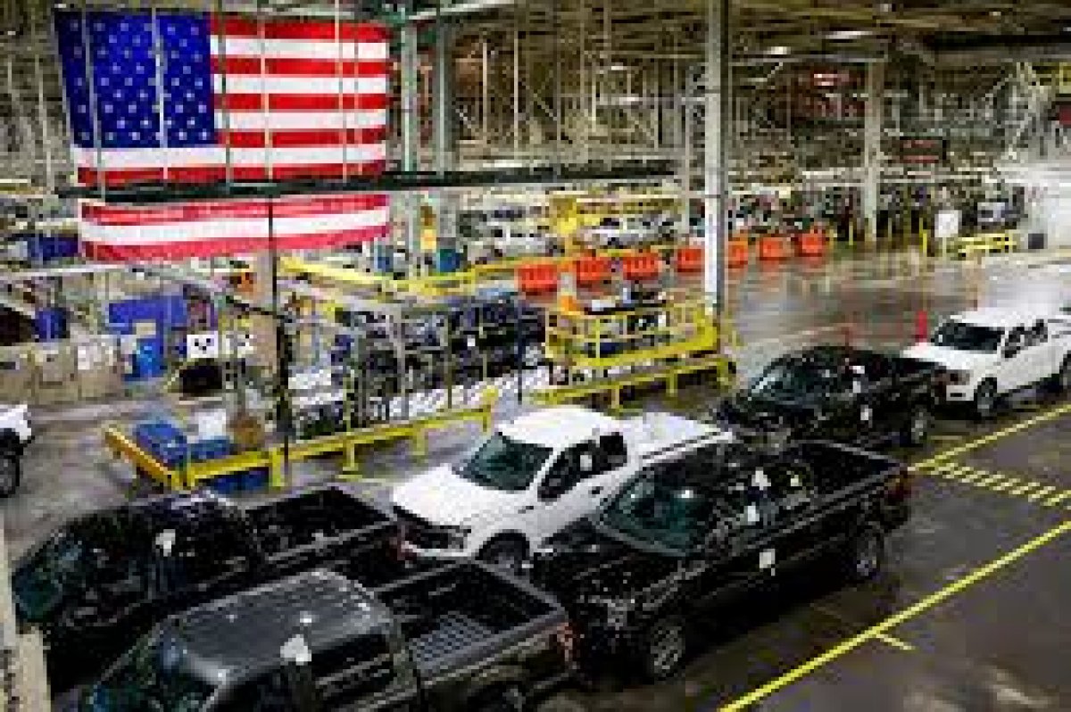 Trump, Otomotiv Anlaşmazlığını Gerekçe Göstererek Kanada Ürünlerine Yüzde 50 Tarife Getirdi