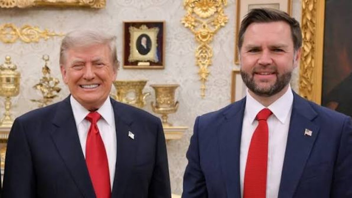 Trump, Özel Toplantıda Vance'i 2028 Seçimleri İçin Desteklediğini Söyledi