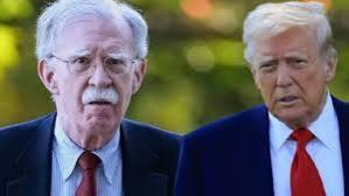 Trump'tan John Bolton'a Sert Eleştiriler