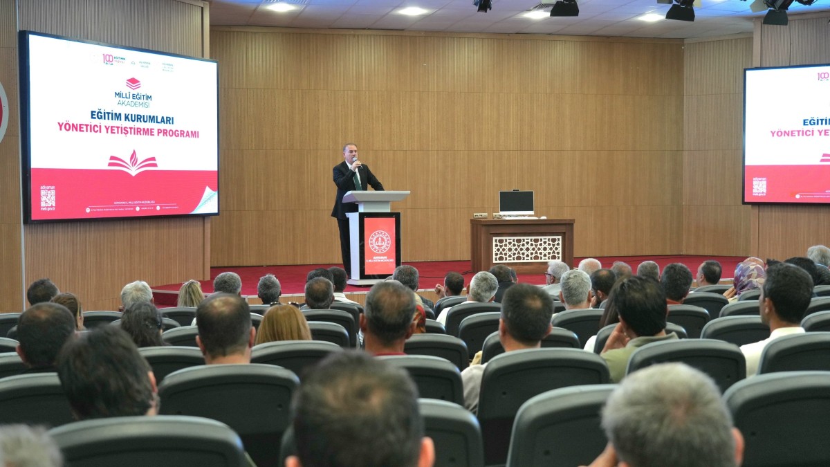 Adıyaman’da ‘Eğitim Kurumları Yönetici Yetiştirme Programı’ düzenlendi