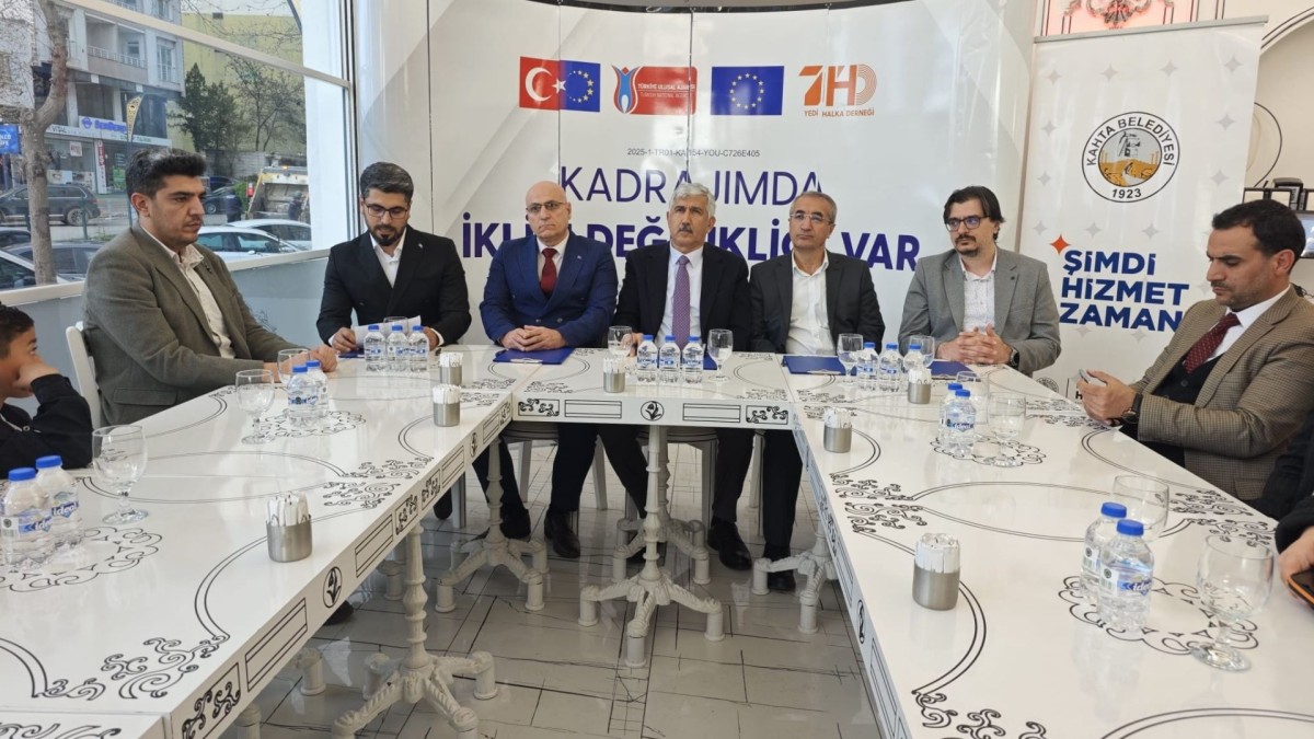 Adıyaman’da ‘Kadrajımda İklim Değişikliği Var’ Projesi’nde kurumsal paydaşlık protokolü imzalandı  - Videolu Haber