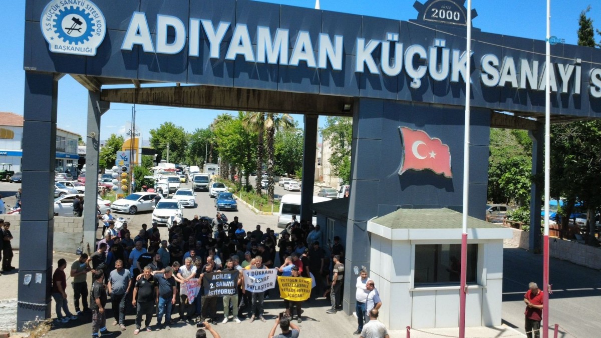 Adıyaman Küçük Sanayi Sitesi esnafından Yeni Sanayi Sitesi için eylem  - Videolu Haber