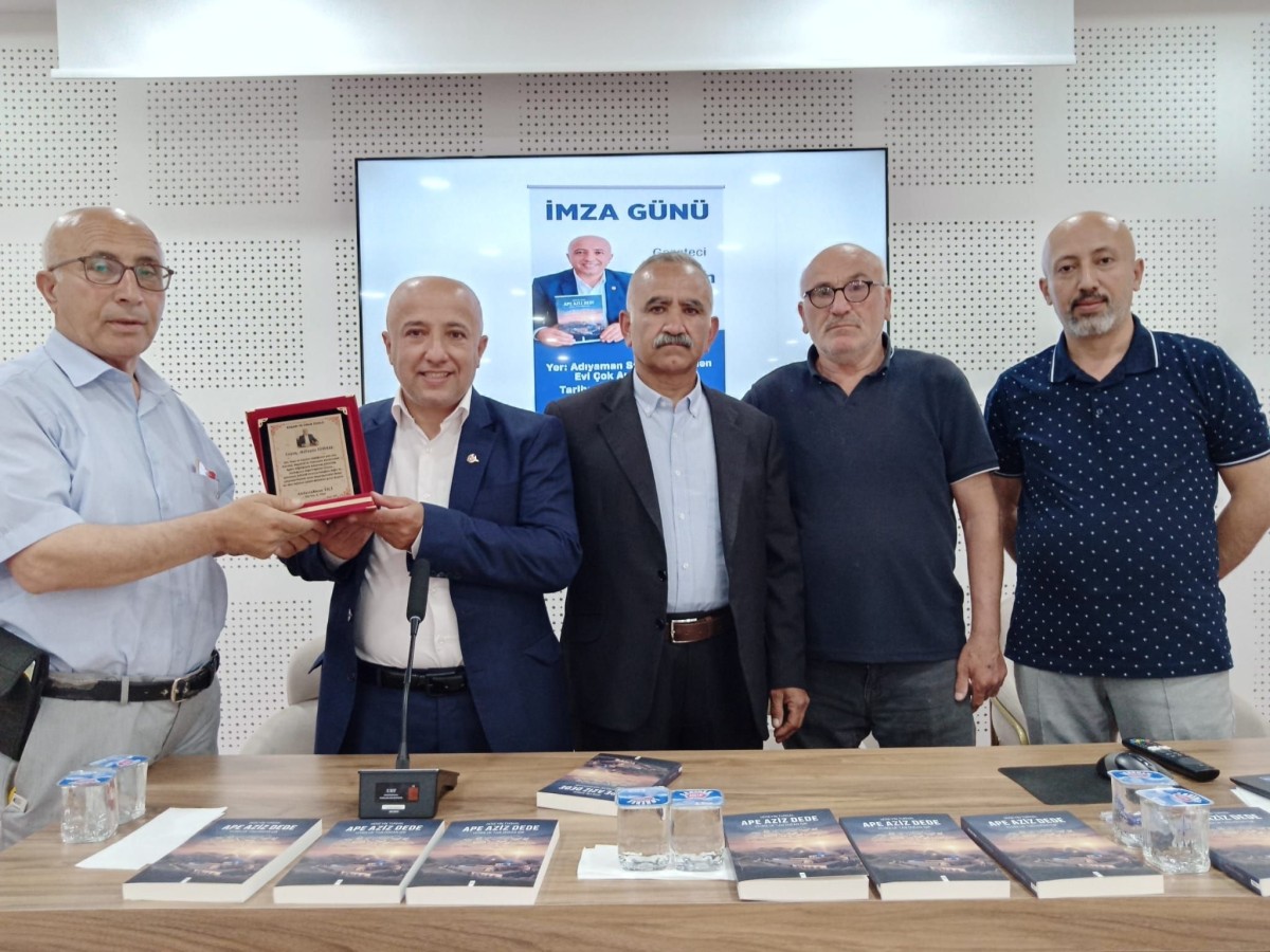 Adıyaman kültürüne manevi dokunuş: Hüseyin Turhal yeni kitabını okurlarıyla buluşturdu!