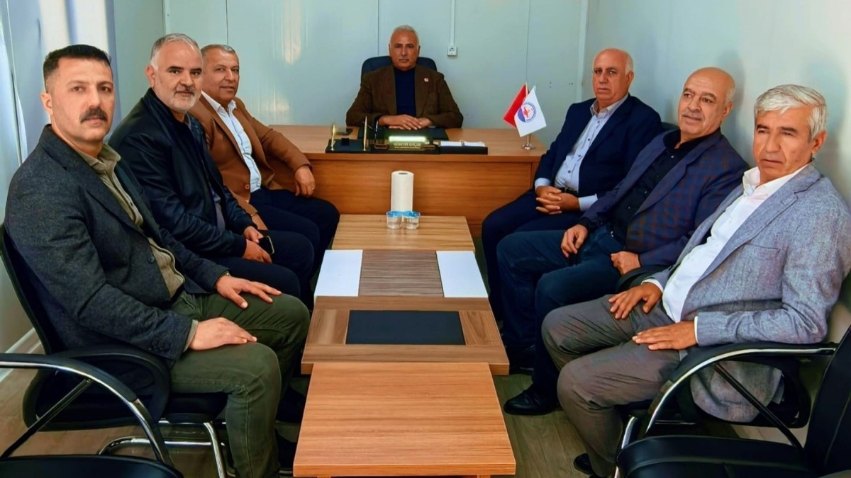 Adıyaman Ziraat Odası Başkanı Yaşar Özkan muhtarlarla bir araya geldi