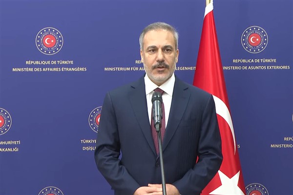 Bakan Fidan, Ukrayna Devlet Başkanı Zelenski ile göeüştü