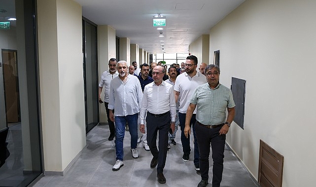 Başkan Pekyatırmacı, Selçuklu'nun Yatırım ve Hizmetlerini Meclis Üyeleri ile Birlikte Gezdi