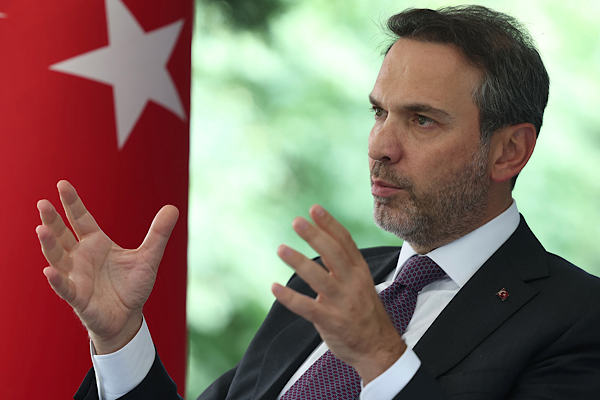 Bayraktar: Türkiye’de yenilenebilir enerjide 2 bin 400 MW’lık YEKA dönemi başlıyor