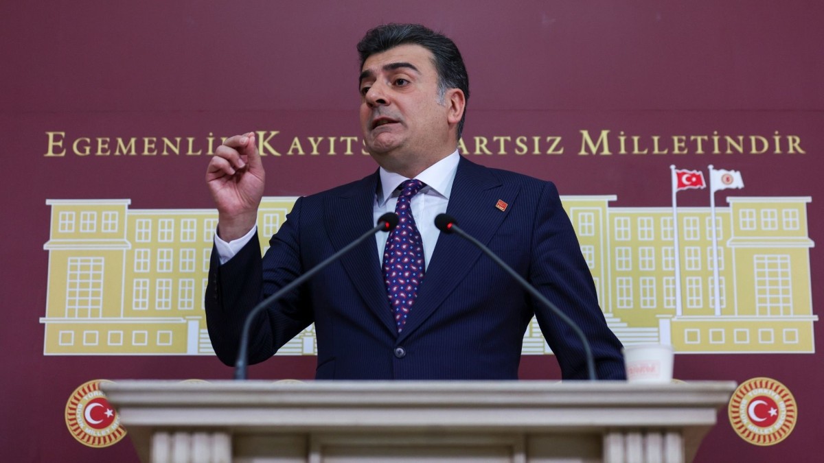 CHP Sözcüsü Emre: ‘Partililerin iradesine dayanmayan hiçbir yönetimin meşruiyeti yoktur’  - Videolu Haber
