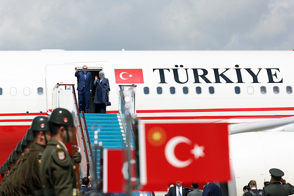 Cumhurbaşkanı Erdoğan, Kazakistan'a hareket etti