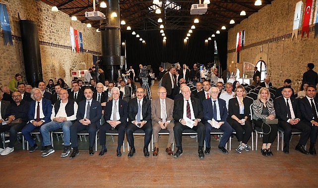 Ege Maden İhracatçıları Birliği’nde İbrahim Alimoğlu ikinci kez başkan seçildi