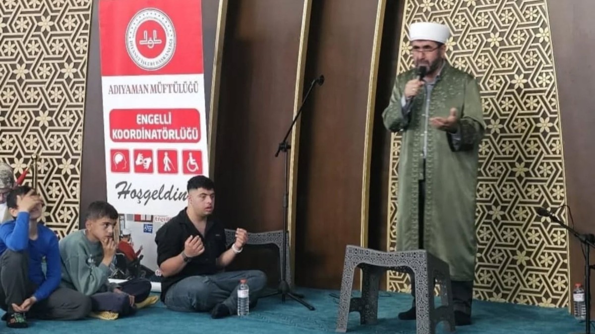 Engelliler Haftası kapsamında camide buluşma programı düzenlendi