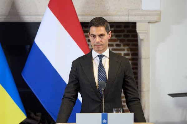 Jetten, MKB-NL'nin yeni başkanı Marijke Vuik ile bir araya geldi