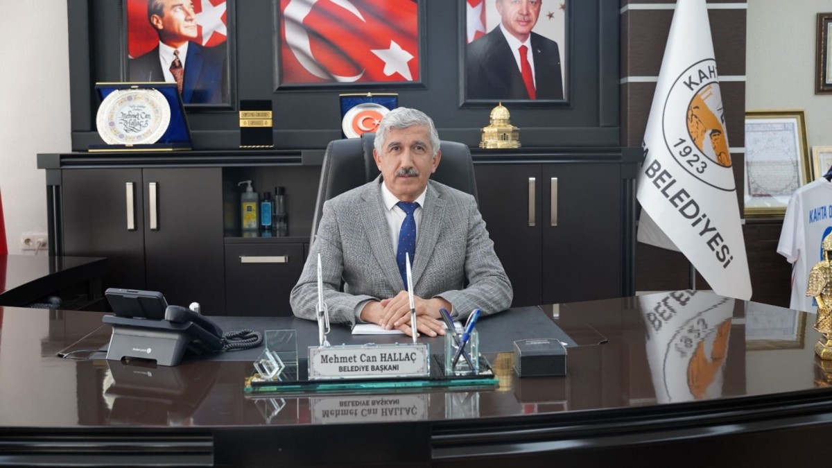 Kahta Belediye Başkanı Hallaç’tan 19 Mayıs mesajı