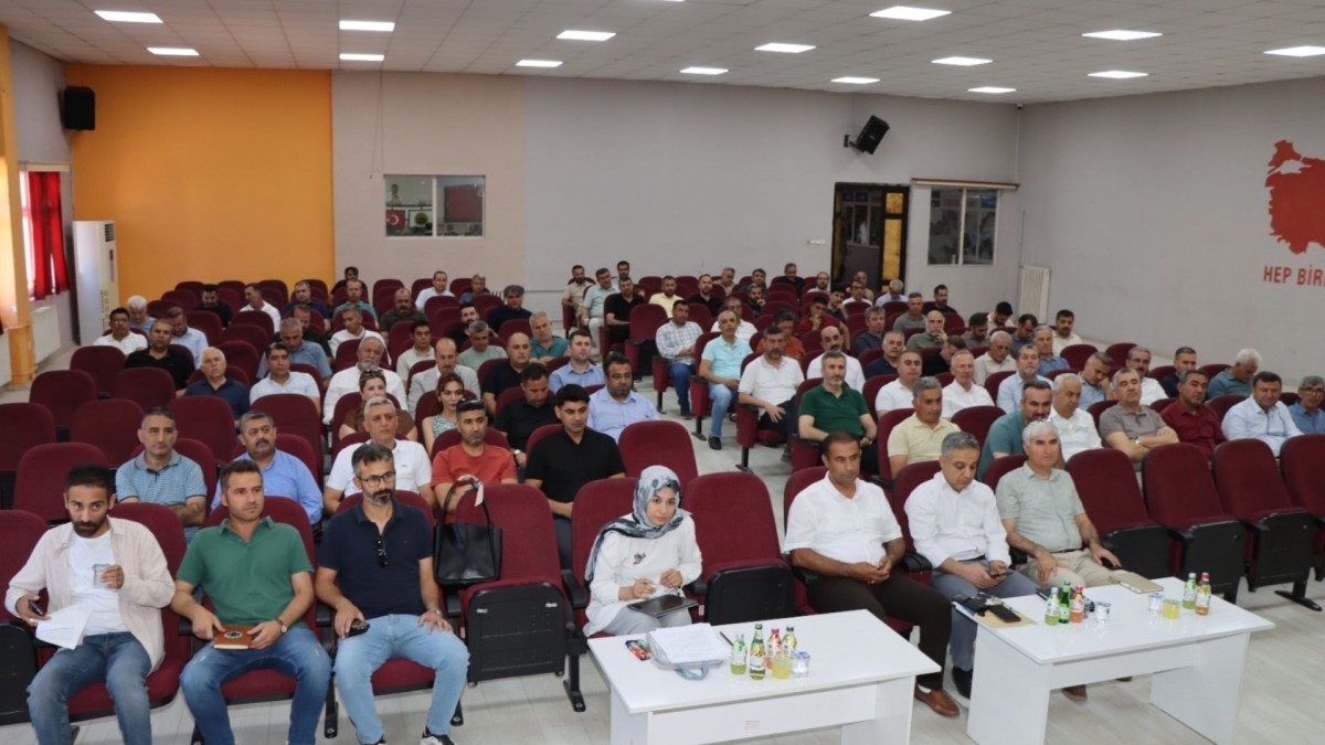 Kahta’da Sene Sonu Okul Müdürleri Toplantısı gerçekleştirildi