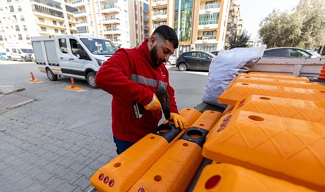Karşıyaka’da çöp toplama verimliliği için dubalı önlem