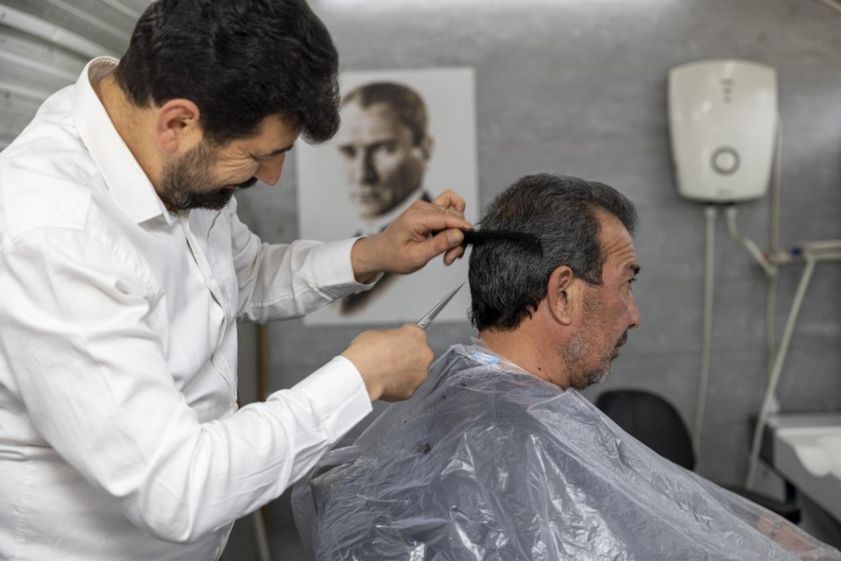 Mersin’de Bayram Öncesi Güzellik Hizmeti Kapıya Geldi