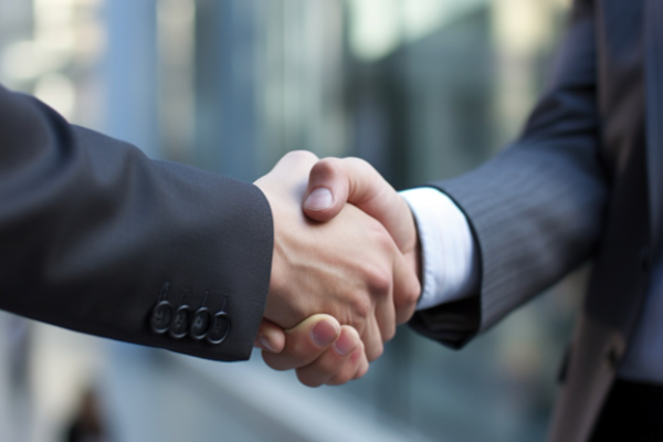 Szijjarto, Çinli Yetkili Wang Yi ile 24. görüşmesini yaptı