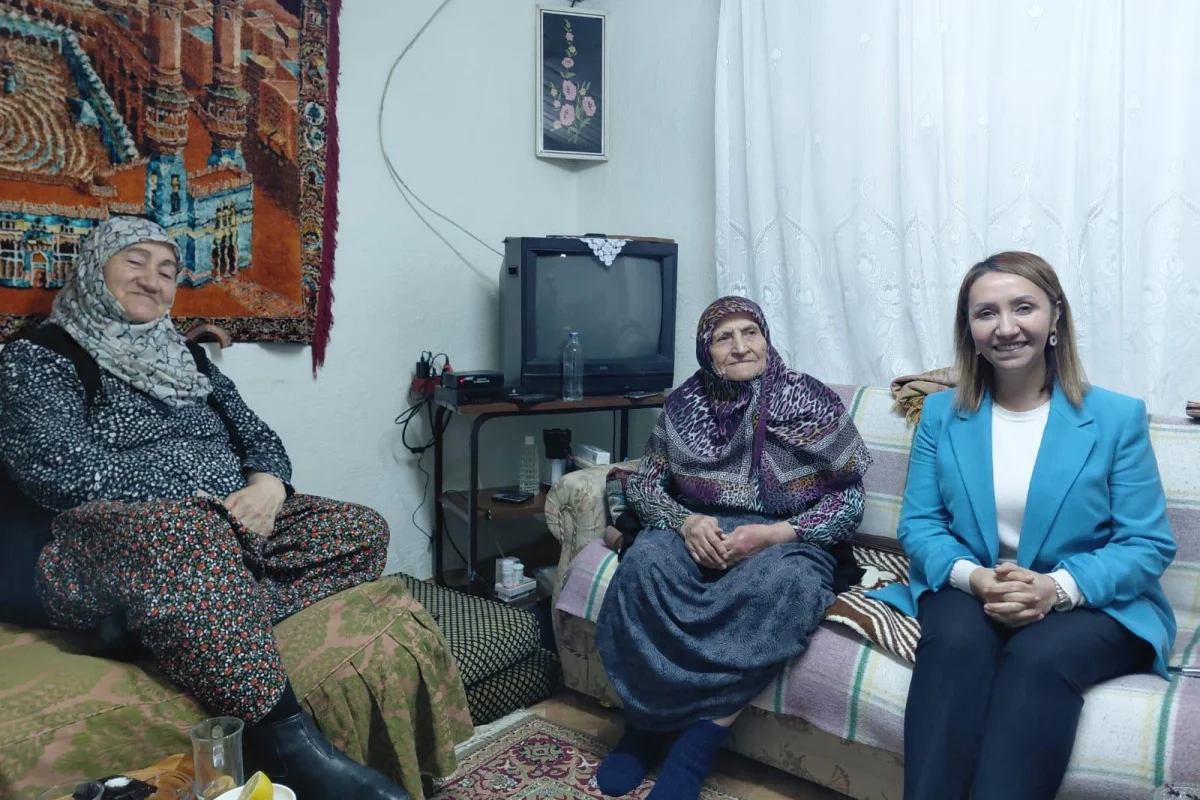 Tekin’den Ramazan Ayında Hane Ziyaretleri