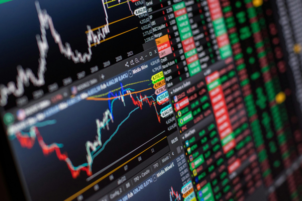 Teknolojinin gelişimi bireysel yatırımlardaki dönüşümü nasıl etkiliyor?