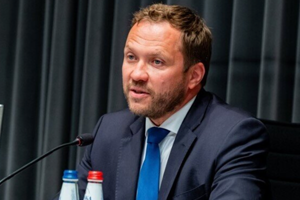 Tsahkna: AB genişlemesi jeopolitik bir zorunluluk