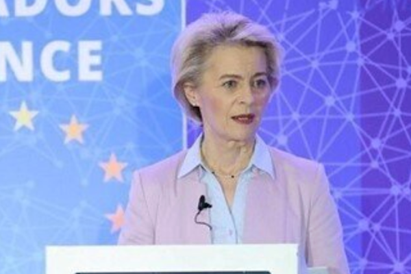Von der Leyen: Kanada ile Avrupa ortaklığı güçleniyor