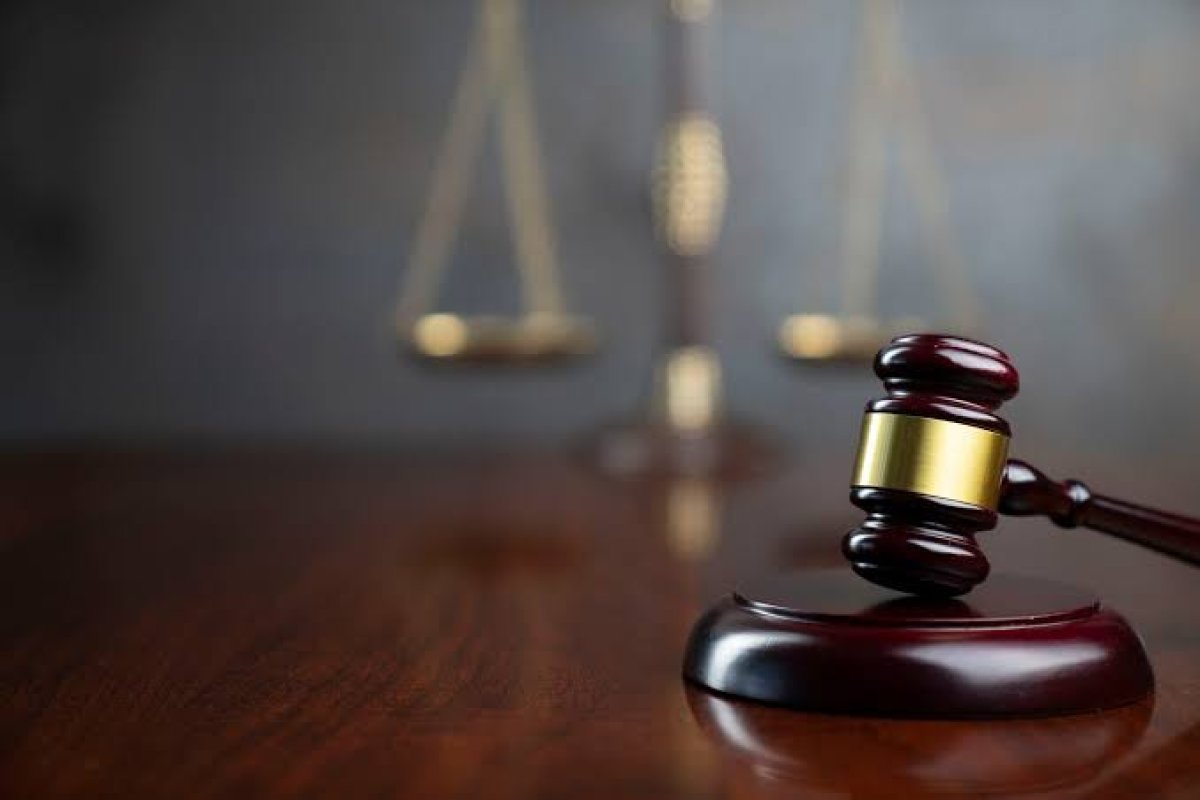İngiltere'de Yasa Dışı Tıbbi Cihaz Satışı: Şirket Yöneticisine 3 Yıl Ertelenmiş Hapis